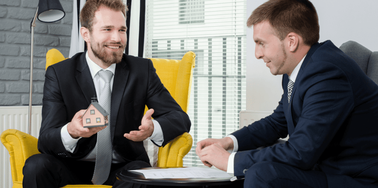 Real Estate Broker vs Real Estate Agent: What’s the Difference?